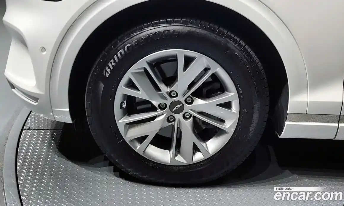 Genesis GV70 2024 2.5 Автомат в Москве № 56598, фото 17