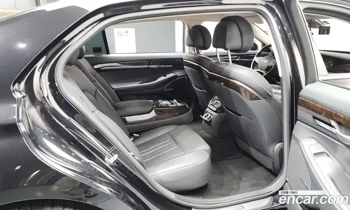 Genesis G90 2021 3.8 Автомат в Москве № 57759, фото 10