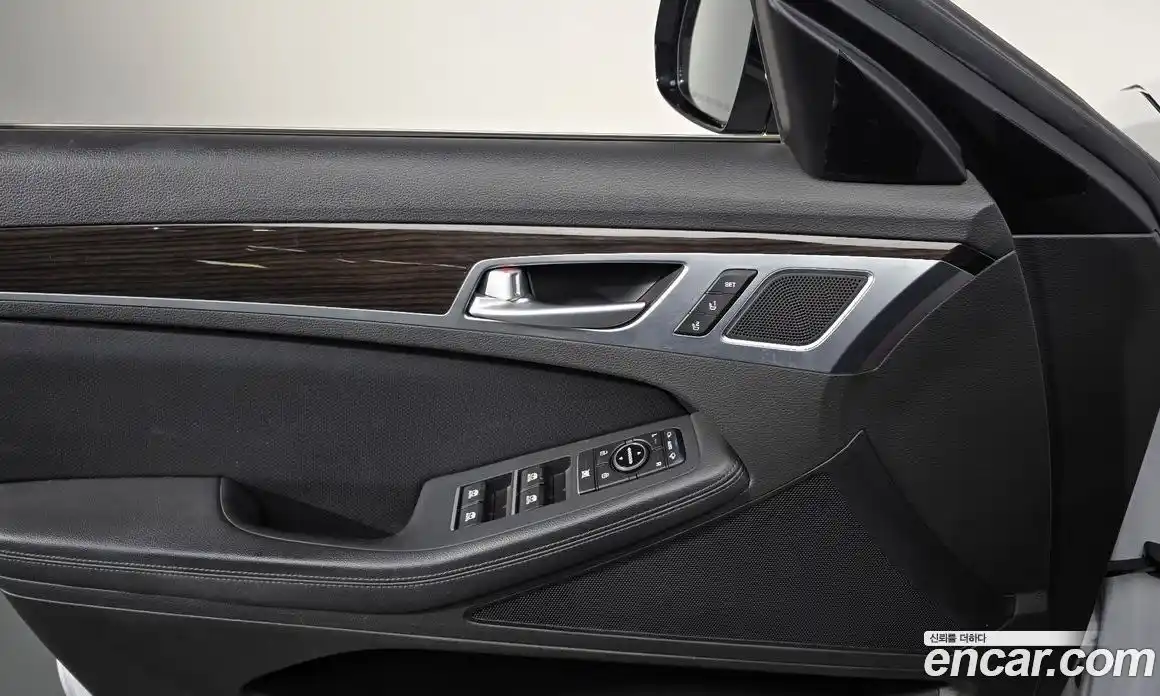 Genesis G80 2018 3.3 Автомат в Москве № 58343, фото 6