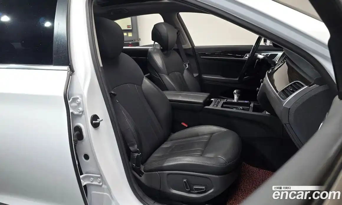 Genesis G80 2018 3.3 Автомат в Москве № 58343, фото 8