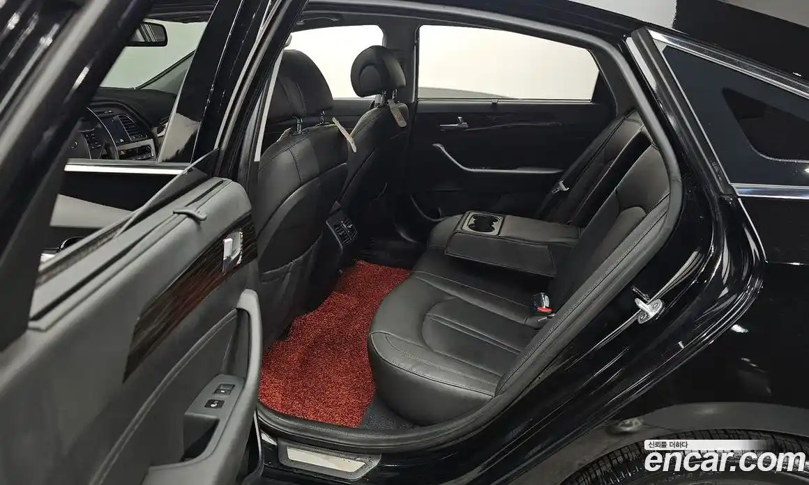 Hyundai Sonata 2016 2.0 Автомат в Москве № 6861, фото 16