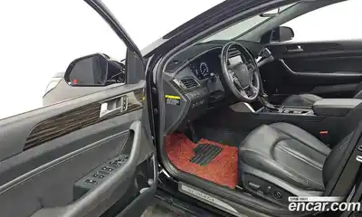 Hyundai Sonata 2016 2.0 Автомат в Москве № 6861, миниатюра 6