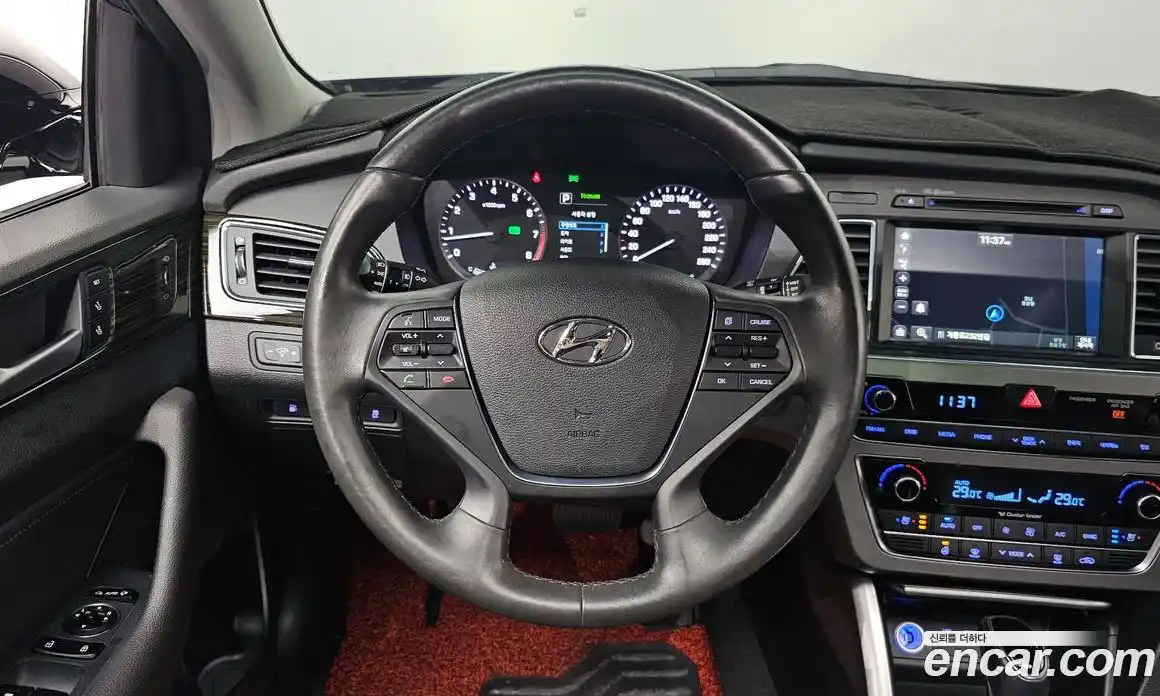 Hyundai Sonata 2016 2.0 Автомат в Москве № 6861, фото 7