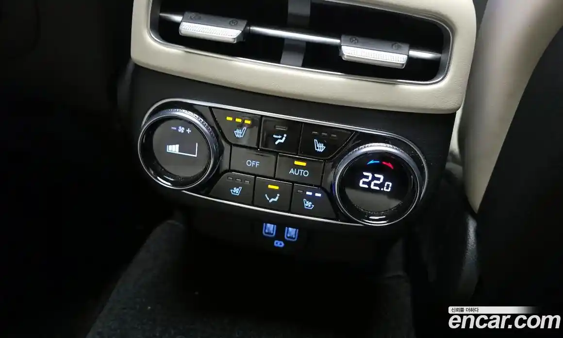 Genesis GV70 2024 2.5 Автомат в Москве № 85384, фото 18