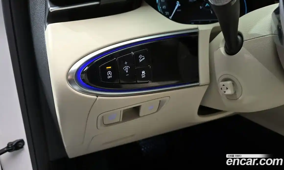 Genesis GV70 2024 2.5 Автомат в Москве № 85384, фото 6