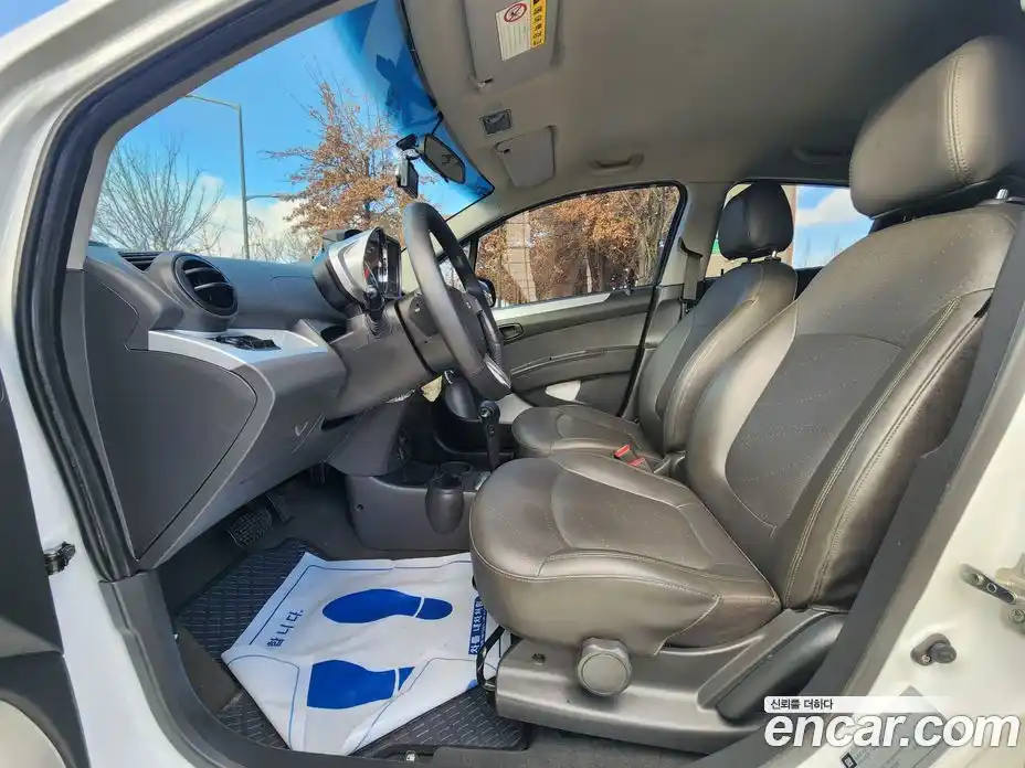 Chevrolet Spark 2014 1.0 Автомат в Москве № 100970, фото 10