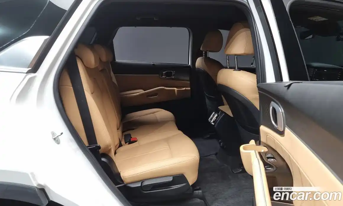 Kia Sorento 2023 1.6 Автомат в Москве № 101815, фото 12