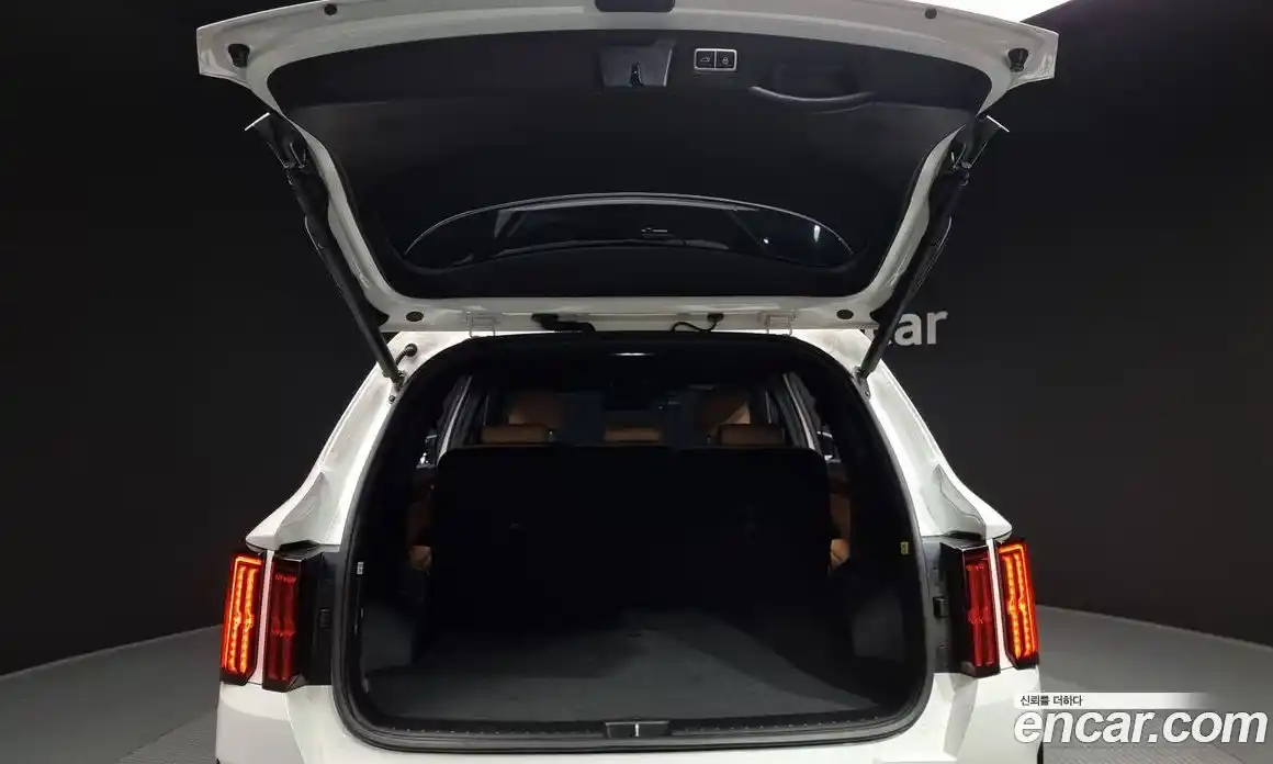 Kia Sorento 2023 1.6 Автомат в Москве № 101815, фото 20