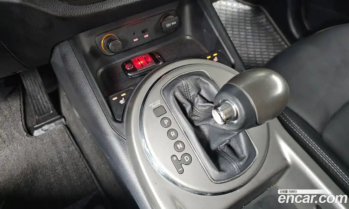 Kia Sportage 2014 2.0 Автомат в Москве № 102599, фото 20