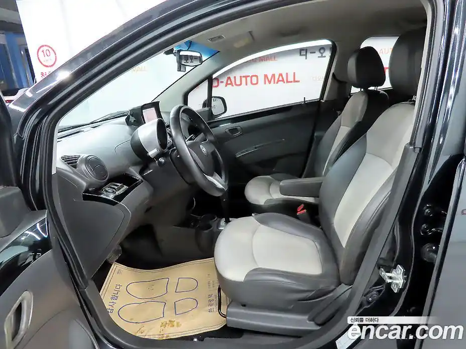 Chevrolet Matiz 2011 1.0 Автомат в Москве № 105309, фото 16