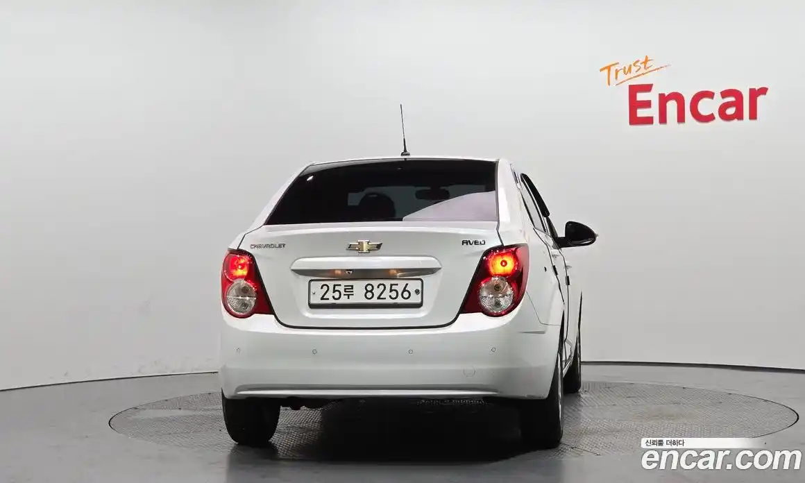 Chevrolet Aveo 2014 1.6 Автомат в Москве № 105492, фото 14
