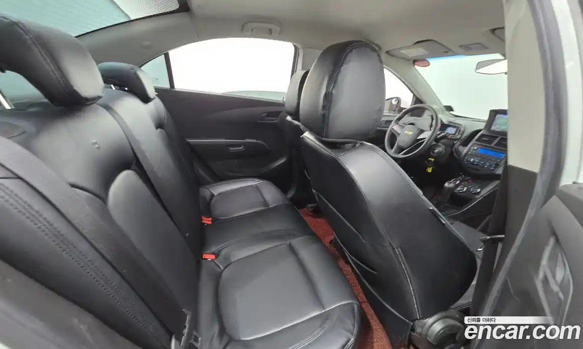 Chevrolet Aveo 2014 1.6 Автомат в Москве № 105492, фото 10