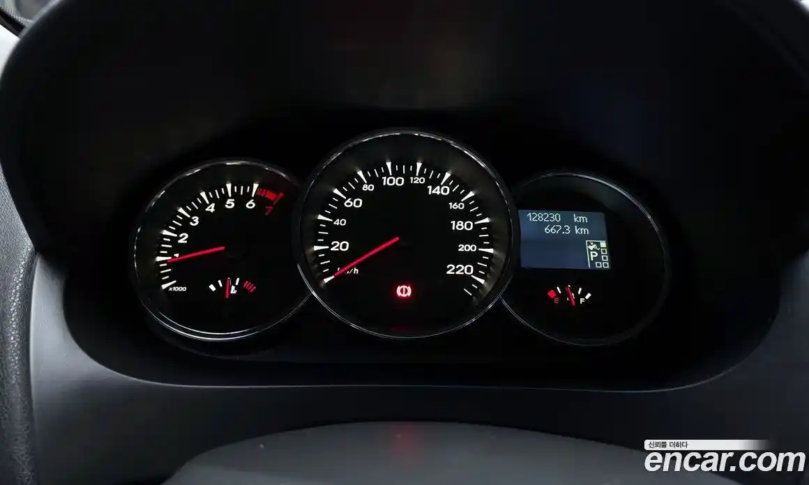 Renault SM3 2012 1.6 Автомат в Москве № 106265, фото 20