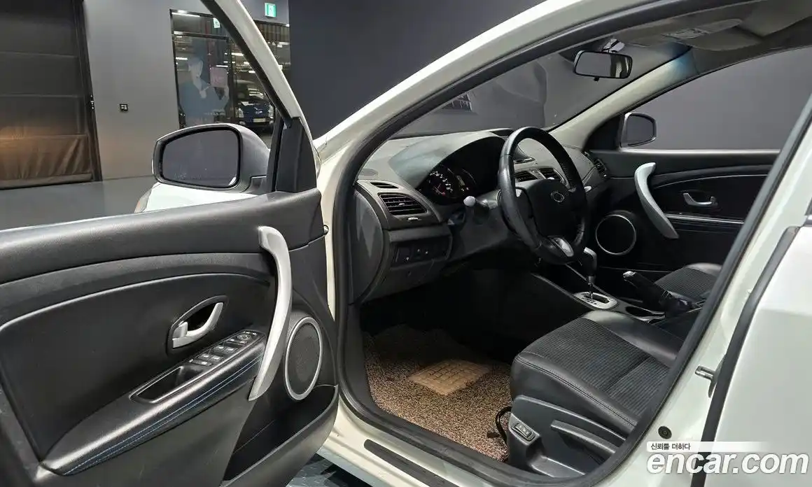 Renault SM3 2012 1.6 Автомат в Москве № 106265, фото 5