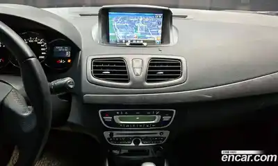 Renault SM3 2012 1.6 Автомат в Москве № 106265, миниатюра 8