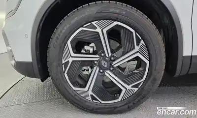 Renault QM6 2025 2.0 Автомат в Москве № 106737, миниатюра 8