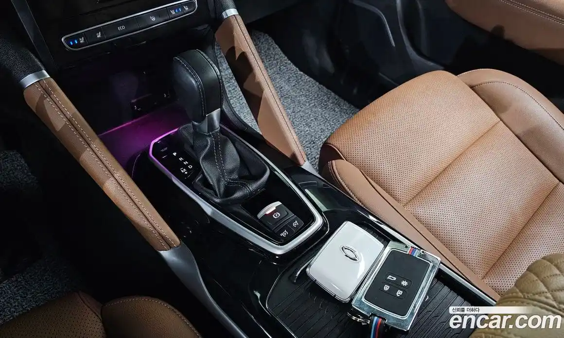 Renault QM6 2023 2.0 Автомат в Москве № 107093, фото 15