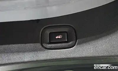 Renault QM6 2023 2.0 Автомат в Москве № 107093, миниатюра 8