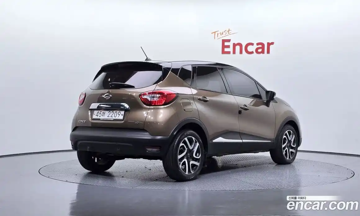 Renault QM3 2016 1.5 Автомат в Москве № 107219, фото 19