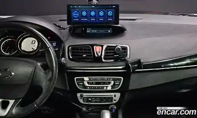 Renault SM3 2016 1.6 Автомат в Москве № 107261, миниатюра 2