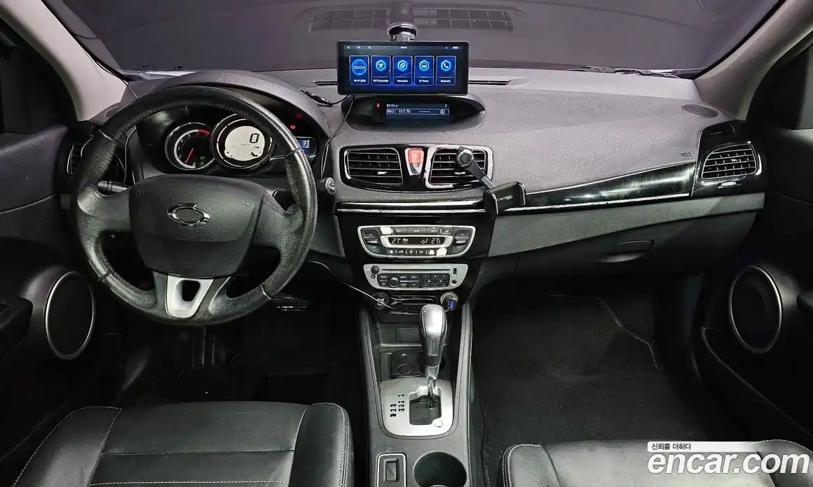 Renault SM3 2016 1.6 Автомат в Москве № 107261, фото 8