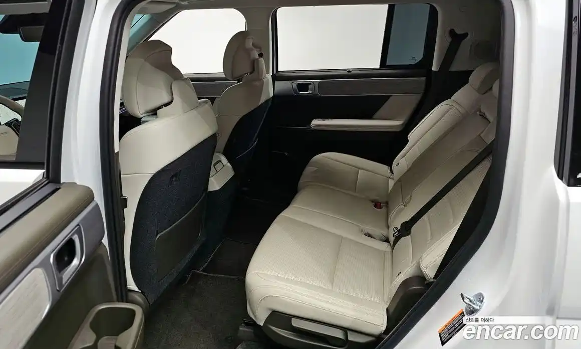 Hyundai Santa Fe 2024 2.5 Автомат в Москве № 108399, фото 20