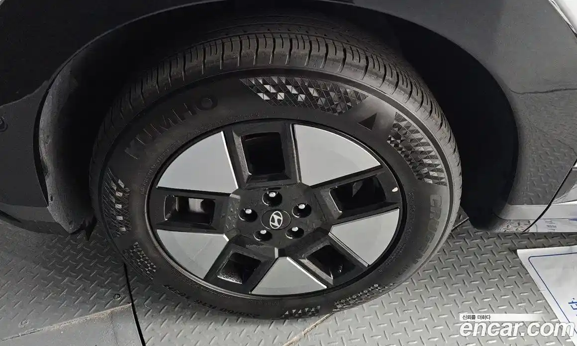 Hyundai Santa Fe 2024 1.6 Автомат в Москве № 108850, фото 13