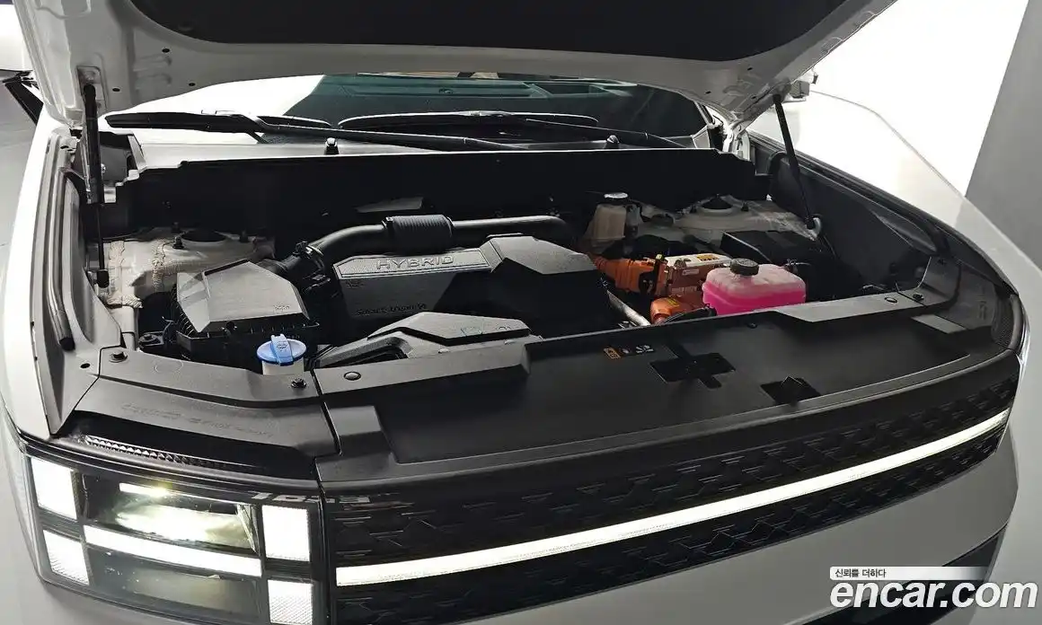 Hyundai Santa Fe 2024 1.6 Автомат в Москве № 108850, фото 18