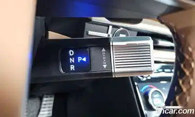 Hyundai Santa Fe 2024 1.6 Автомат в Москве № 108850, миниатюра 6