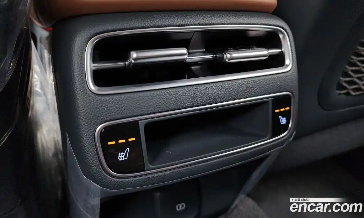 Genesis GV70 2026 2.5 Автомат в Москве № 111609, фото 3