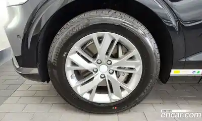 Genesis GV70 2026 2.5 Автомат в Москве № 111609, миниатюра 9