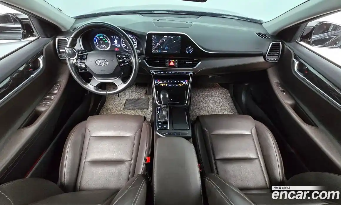 Hyundai Grandeur 2018 2.4 Автомат в Москве № 111707, фото 7