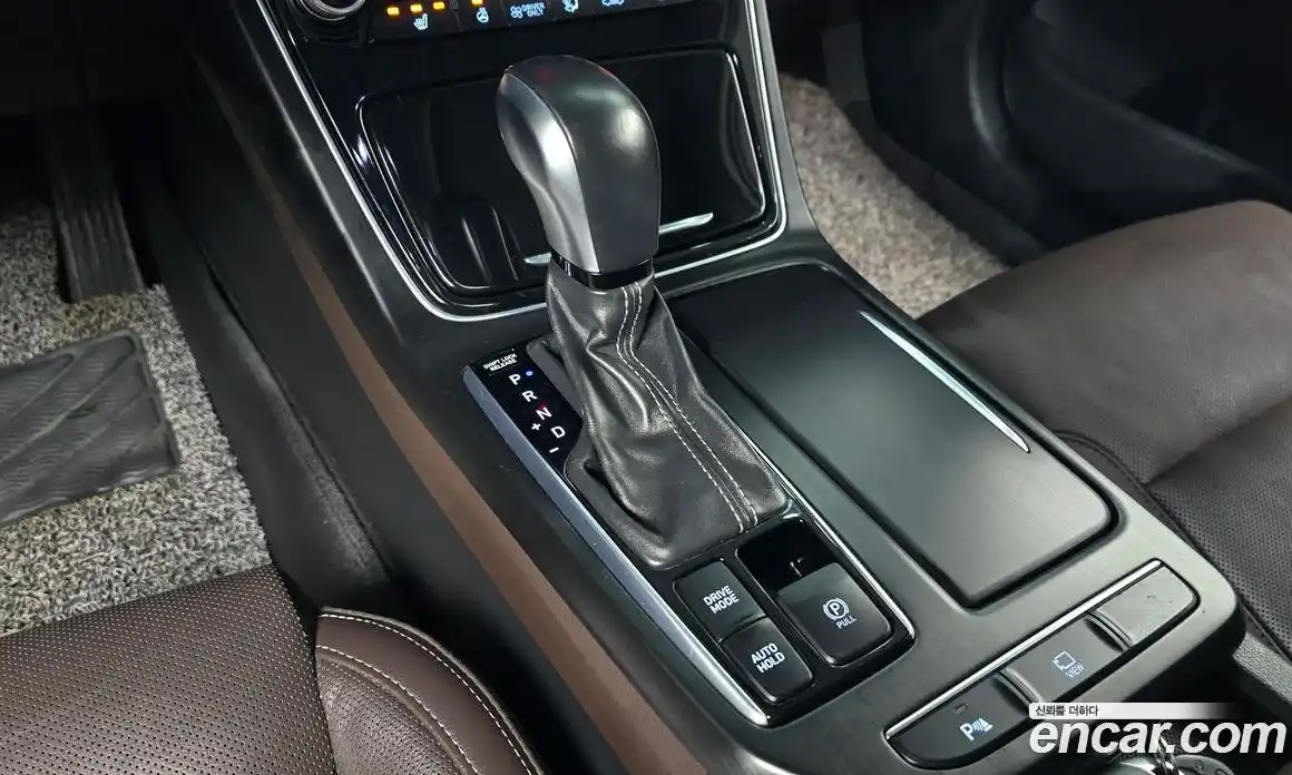 Hyundai Grandeur 2018 2.4 Автомат в Москве № 111707, фото 9