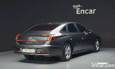 Hyundai Sonata 2022 2.0 Автомат в Москве № 112169, миниатюра 2