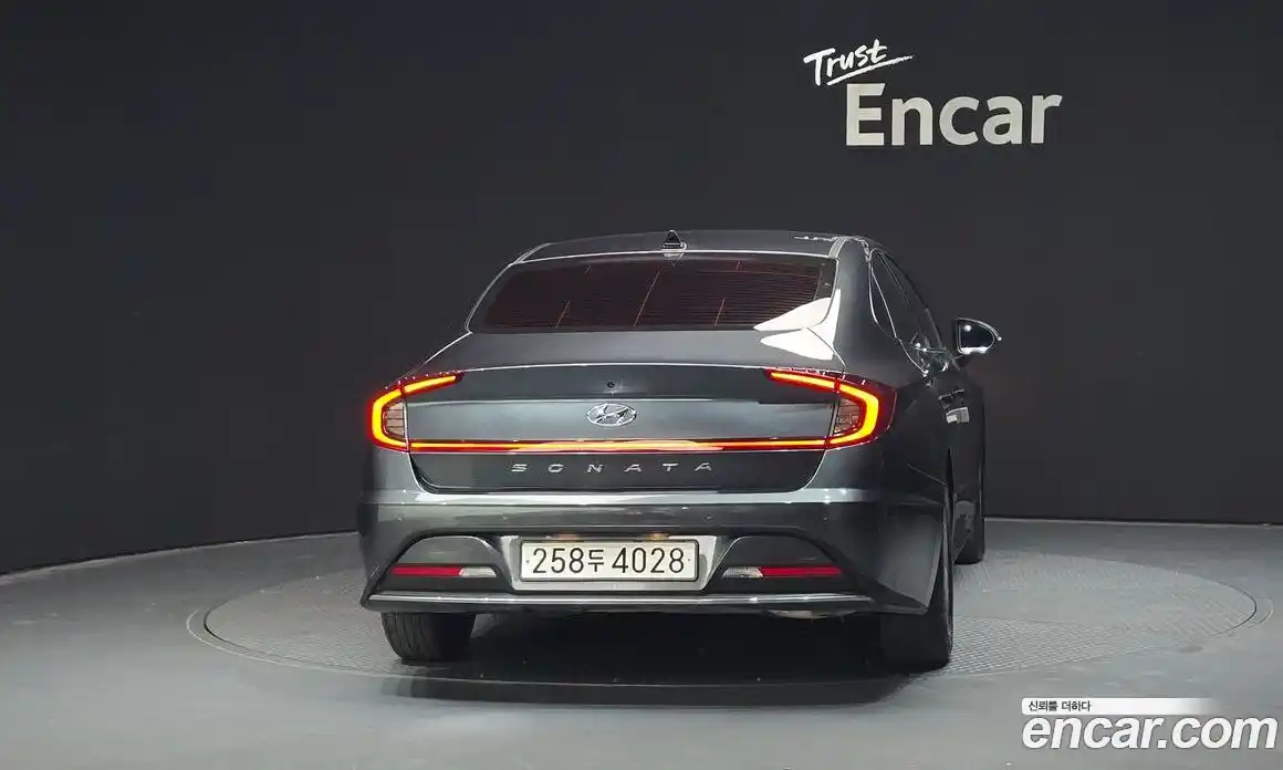 Hyundai Sonata 2022 2.0 Автомат в Москве № 112169, фото 4