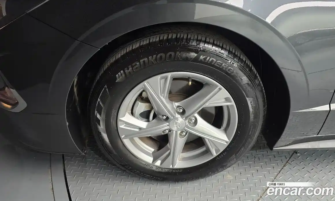 Hyundai Sonata 2022 2.0 Автомат в Москве № 112169, фото 5