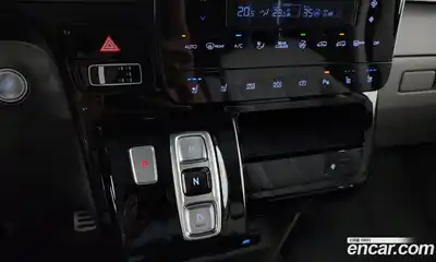 Hyundai Staria 2023 2.2 Автомат в Москве № 11586, миниатюра 4