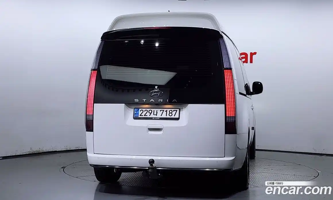 Hyundai Staria 2023 2.2 Автомат в Москве № 11586, фото 10