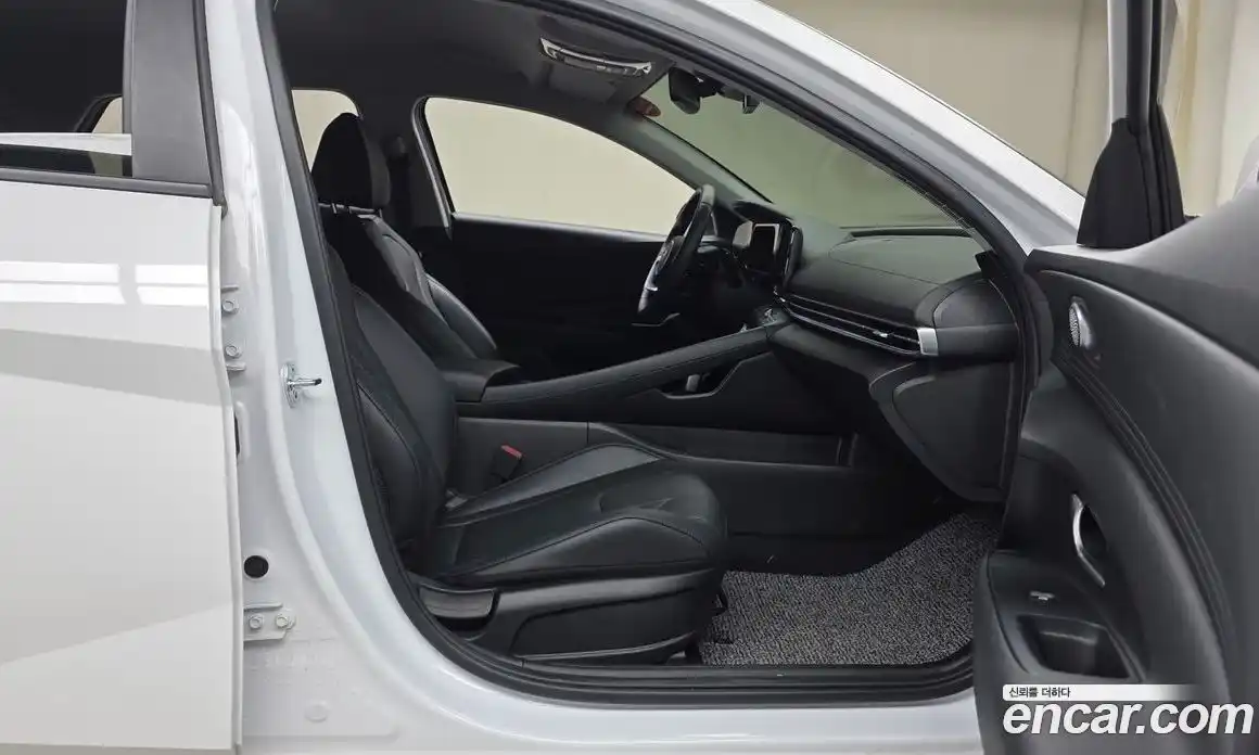 Hyundai Avante 2024 1.6 Автомат в Москве № 119383, фото 16