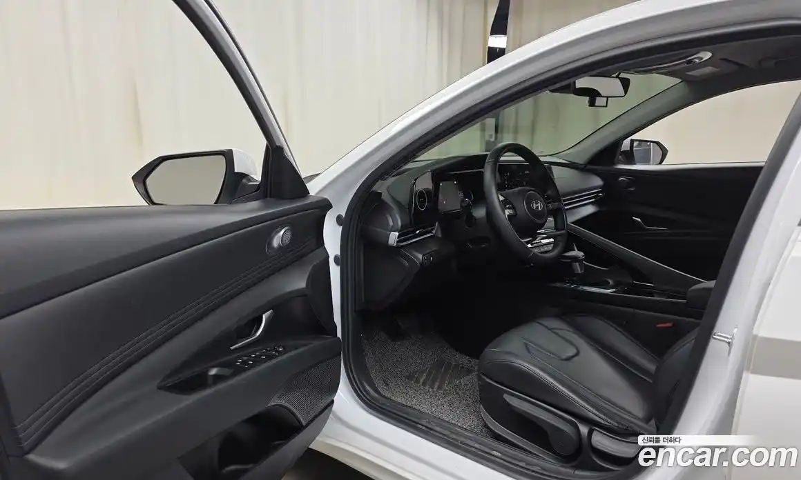 Hyundai Avante 2024 1.6 Автомат в Москве № 119383, фото 18