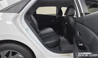 Hyundai Avante 2024 1.6 Автомат в Москве № 119383, миниатюра 8