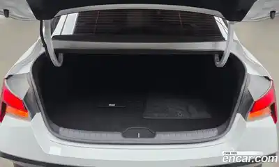 Hyundai Avante 2024 1.6 Автомат в Москве № 119383, миниатюра 9