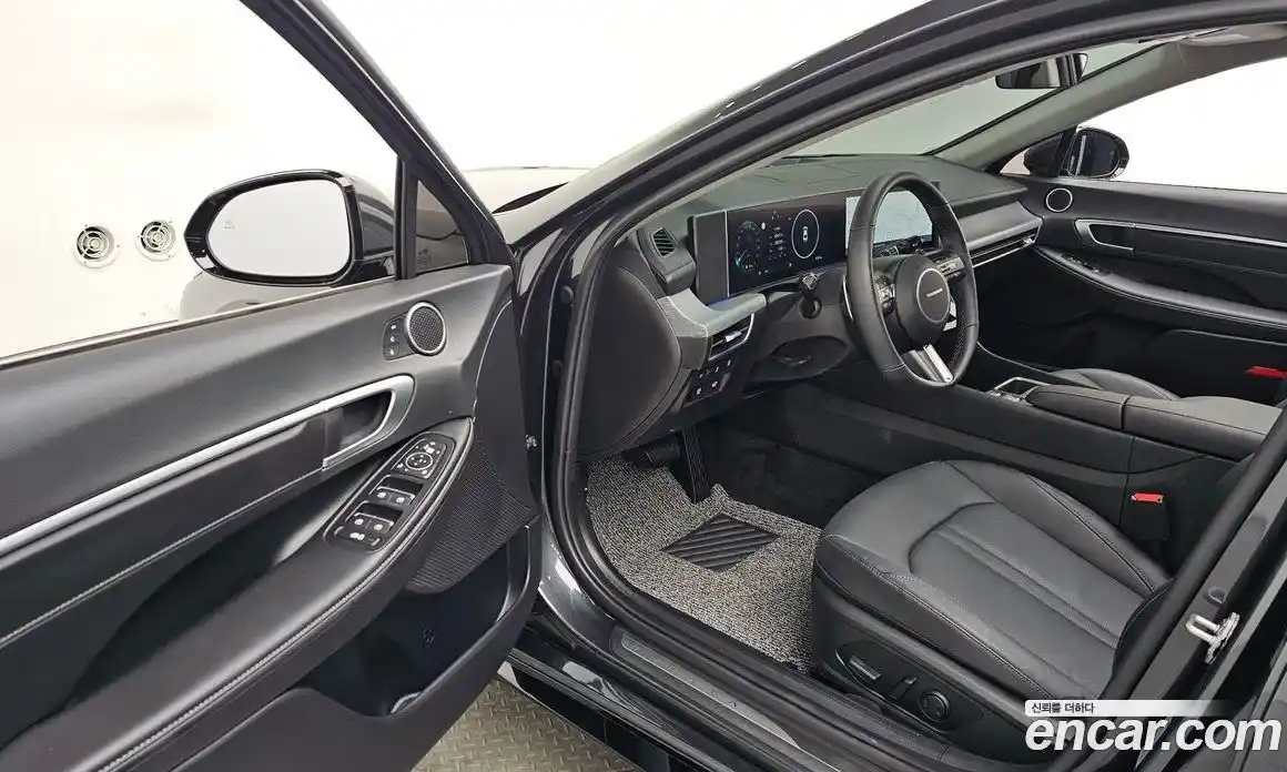 Hyundai Sonata 2024 1.6 Автомат в Москве № 119543, фото 10