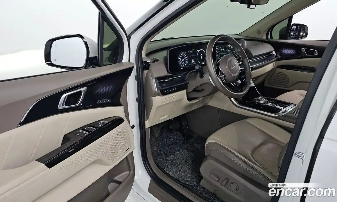 Kia Canival 2023 2.2 Автомат в Москве № 121464, фото 11