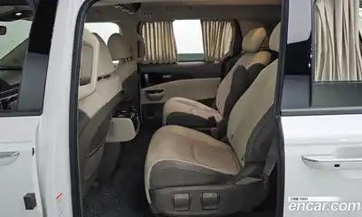 Kia Canival 2023 2.2 Автомат в Москве № 121464, миниатюра 12