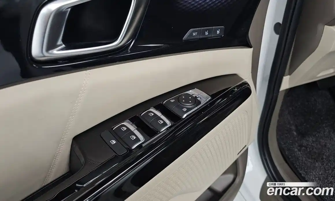 Kia Canival 2023 2.2 Автомат в Москве № 121464, фото 16