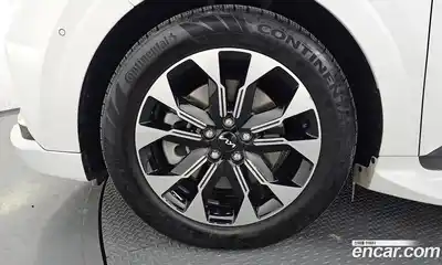 Kia Canival 2023 2.2 Автомат в Москве № 121464, миниатюра 5