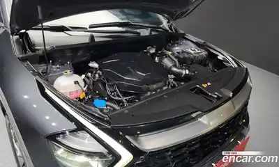 Kia Sportage 2023 2.0 Автомат в Москве № 121977, миниатюра 2