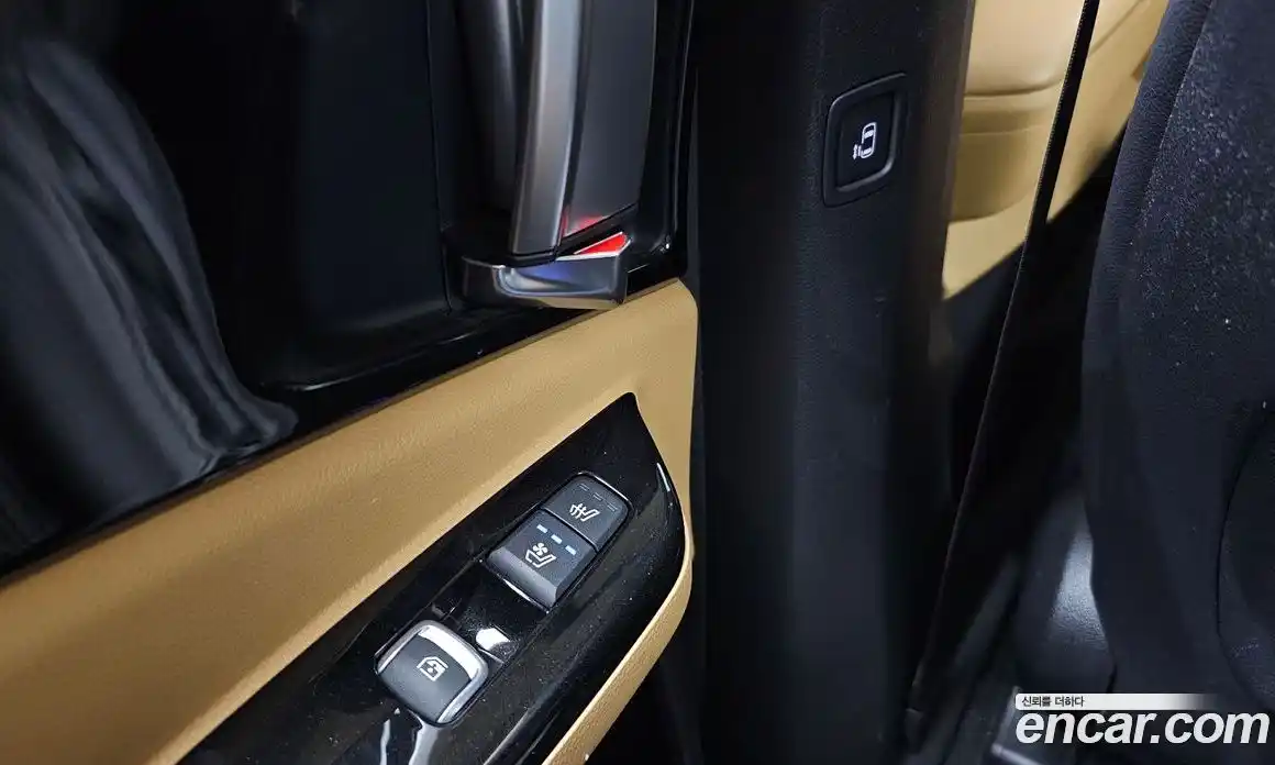 Kia Canival 2021 3.5 Автомат в Москве № 122202, фото 5