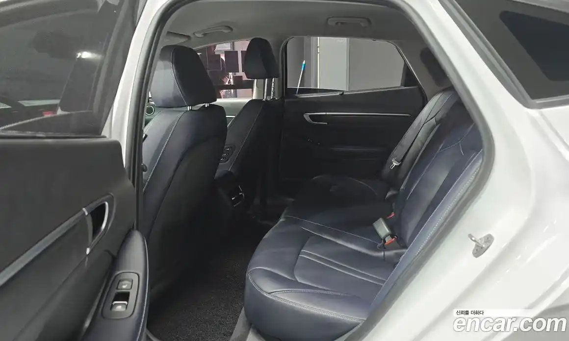 Hyundai Sonata 2024 2.0 Автомат в Москве № 12359, фото 12